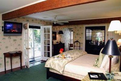 фото отеля The Rhett House Inn