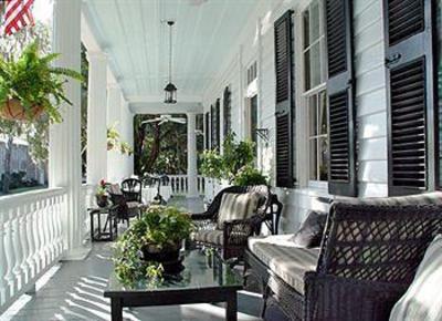 фото отеля The Rhett House Inn