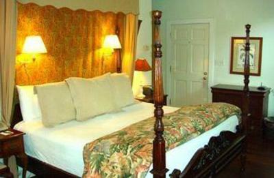 фото отеля The Rhett House Inn