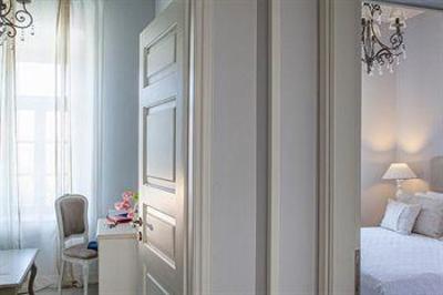 фото отеля Micra Anglia Hotel