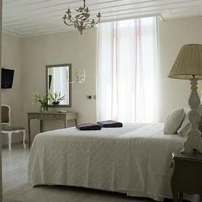 фото отеля Micra Anglia Hotel