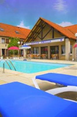 фото отеля Kyriad Hotel Bergerac Saint-Laurent-des-Vignes