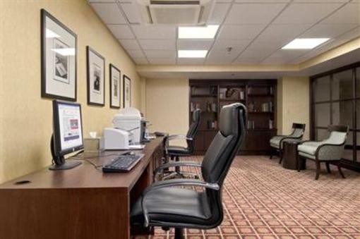 фото отеля Hilton Cincinnati Airport