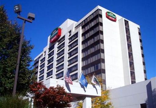 фото отеля Courtyard by Marriott Waterbury Downtown