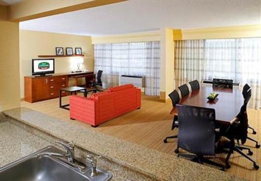 фото отеля Courtyard by Marriott Waterbury Downtown