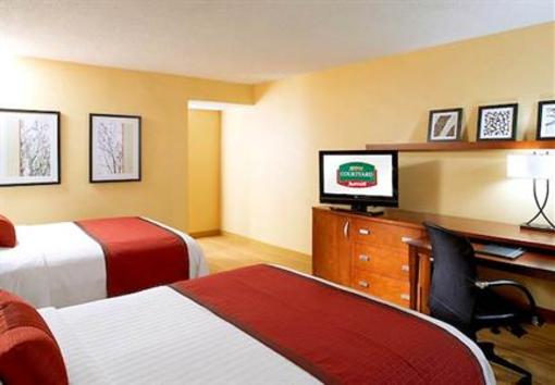 фото отеля Courtyard by Marriott Waterbury Downtown