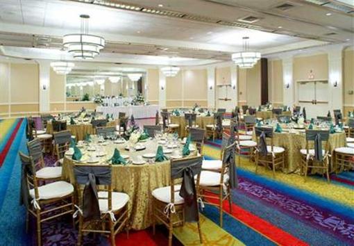 фото отеля Courtyard by Marriott Waterbury Downtown