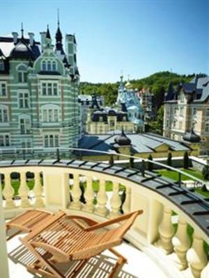 фото отеля Savoy Westend Hotel