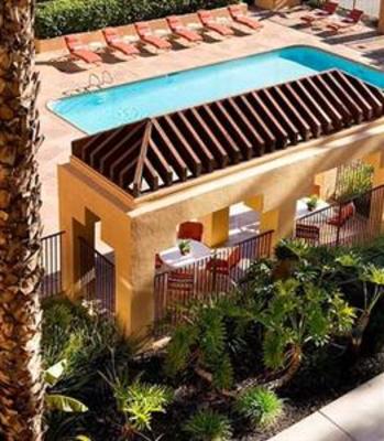 фото отеля Courtyard by Marriott Irvine John Wayne Airport Orange County