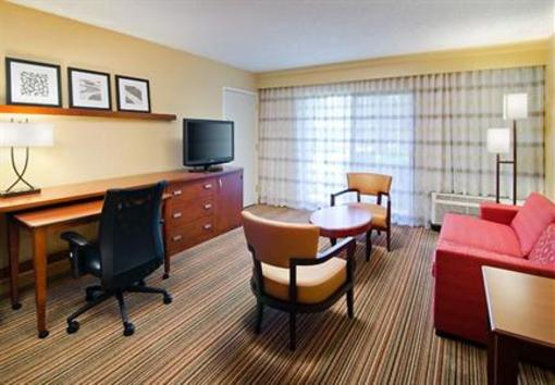 фото отеля Courtyard by Marriott Irvine John Wayne Airport Orange County