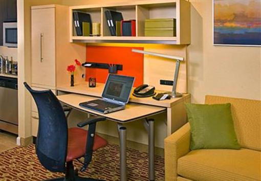фото отеля Towneplace Suites Kalamazoo