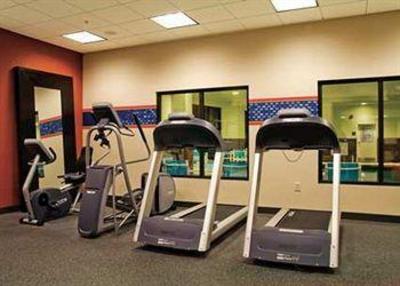 фото отеля Hampton Inn by Hilton Winnipeg Airport