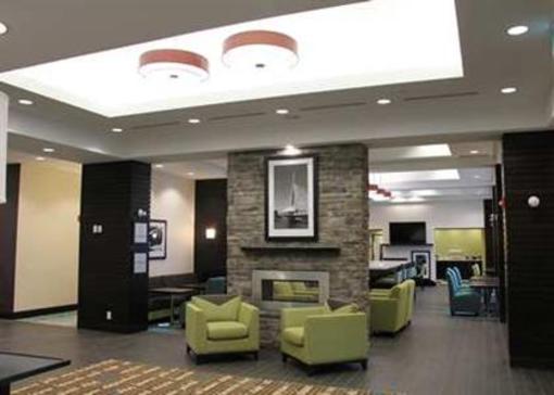 фото отеля Hampton Inn by Hilton Winnipeg Airport