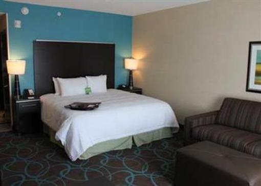 фото отеля Hampton Inn by Hilton Winnipeg Airport