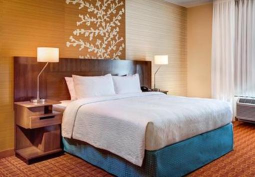 фото отеля Fairfield Inn and Suites Houston The Woodlands