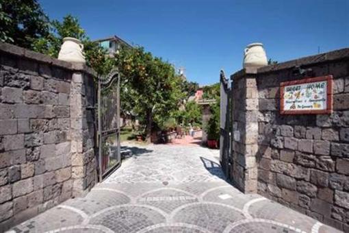 фото отеля Sweethome Sorrento