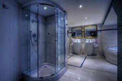 фото отеля Koenig Ludwig, Spa & Golf Vital-Resort