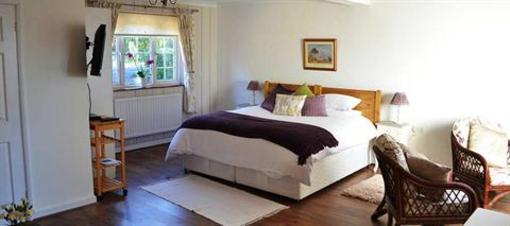 фото отеля Oak Tree Cottage Bed & Breakfast