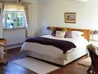 фото отеля Oak Tree Cottage Bed & Breakfast