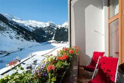 фото отеля Alpenbad Hohenhaus