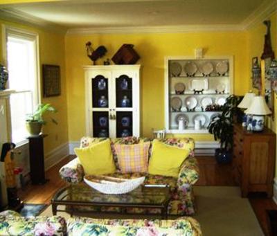 фото отеля Mahone Bay Bed and Breakfast
