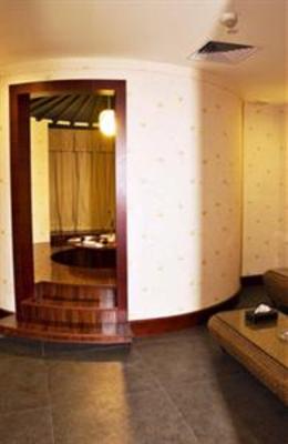 фото отеля Jiabo Hotel