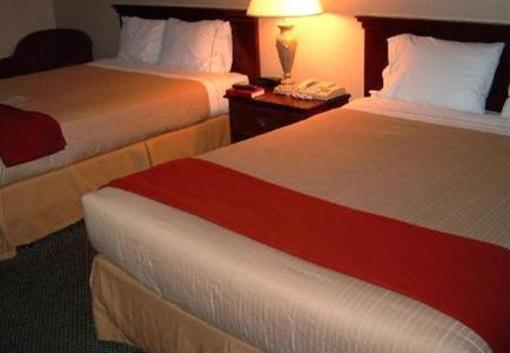 фото отеля Comfort Suites Vancouver