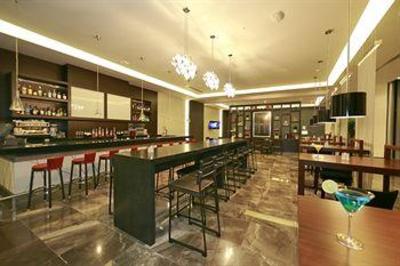 фото отеля Tryp by Wyndham Panama at Albrook Mall