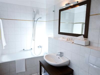фото отеля Hotel Ermatingerhof