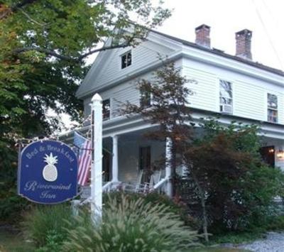 фото отеля Riverwind Inn Bed and Breakfast
