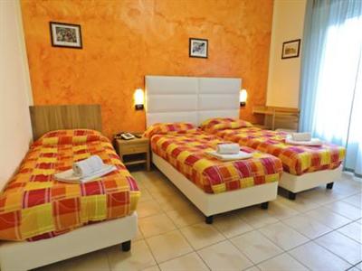 фото отеля Hotel Vannucci Rimini