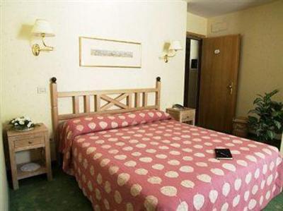 фото отеля Al Poggio Di Casalucense Hotel Sant'Elia Fiumerapido