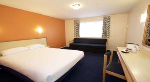 фото отеля Travelodge Hotel Northbound Burton upon Trent