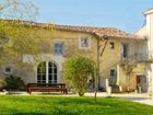 фото отеля Domaine De La Laigne Cottages Asnieres-la-Giraud