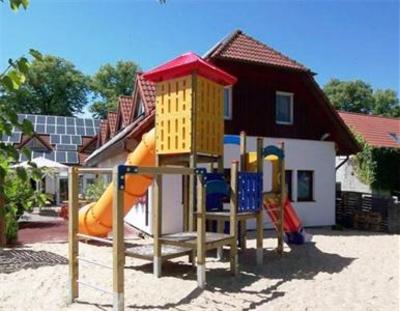фото отеля Landhotel Zum Baggernpuhl Nauen