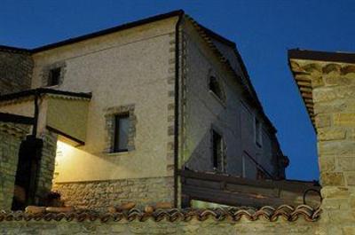 фото отеля Agriturismo La Sorgente Macchiagodena