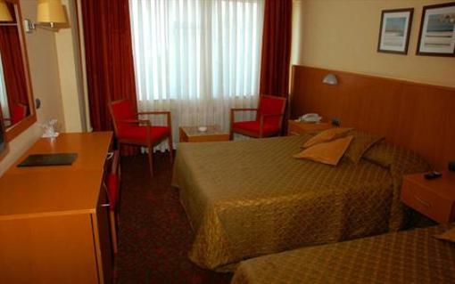 фото отеля Yafeya Hotel