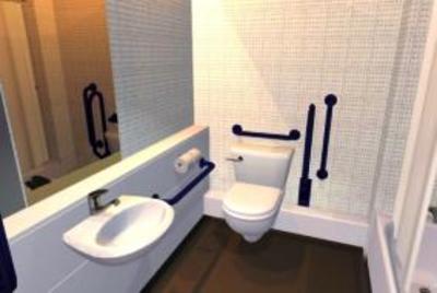 фото отеля Travelodge Hartlebury