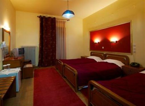 фото отеля Pezoula Hotel