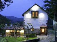 Hotel Rural Besaro Izalzu