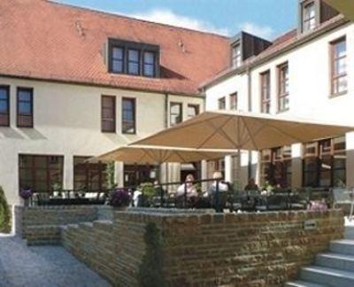 фото отеля Hotel Lamm Wurzburg