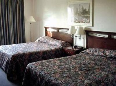 фото отеля Nisku Inn