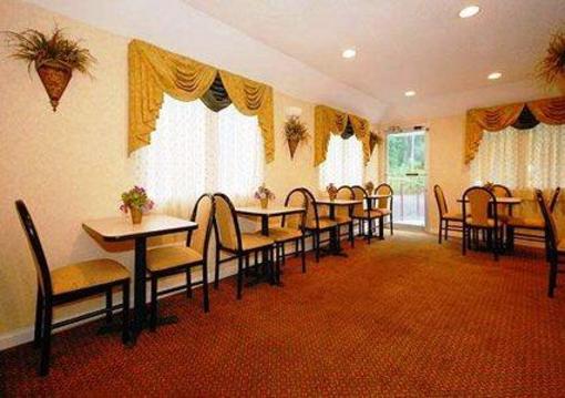 фото отеля Quality Inn Evergreen