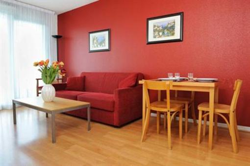 фото отеля Sejours & Affaires Apparthotel Lyon Park Lane