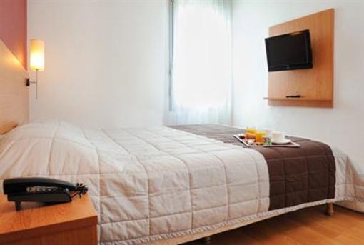 фото отеля Sejours & Affaires Apparthotel Lyon Park Lane