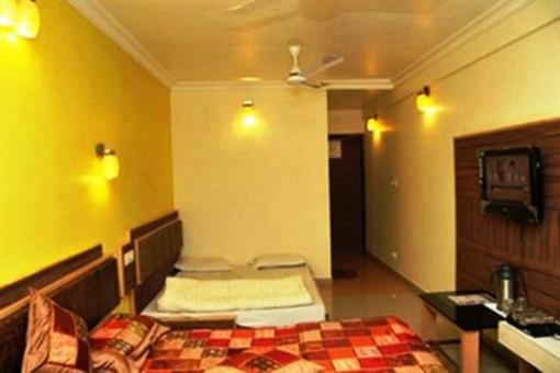 фото отеля Hotel Crystal Inn Mount Abu