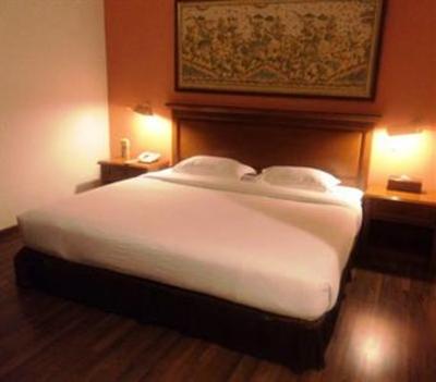 фото отеля Narita Hotel Tulungagung