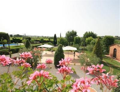 фото отеля Borgo Delle More Acquaviva