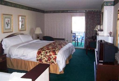 фото отеля Webbs Year Round Resort