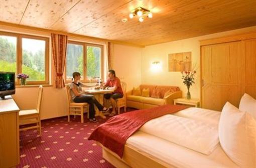фото отеля Hotel Alpenblume